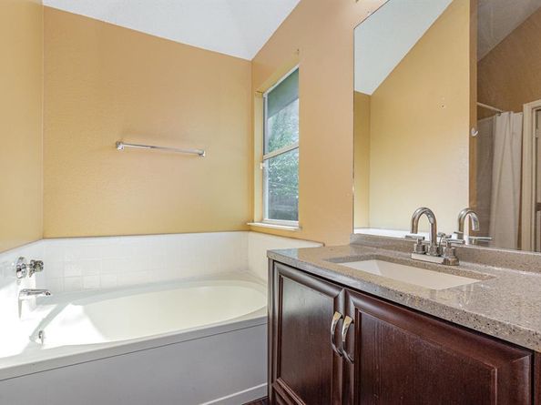 5110  Waltham Court , Garland Texas 75043