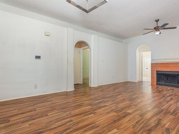 5110  Waltham Court , Garland Texas 75043