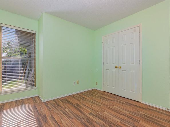 5110  Waltham Court , Garland Texas 75043