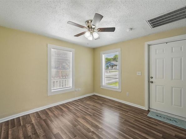 5511  Fletcher Avenue , Fort Worth Texas 76107