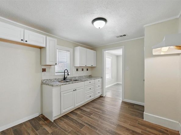 5511  Fletcher Avenue , Fort Worth Texas 76107