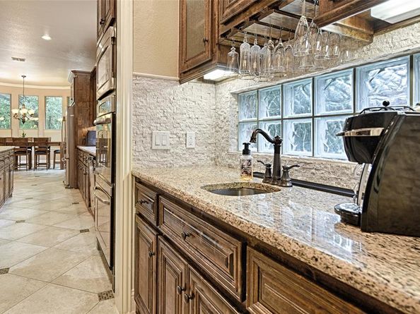 3313  Timber Glen Lane , McKinney Texas 75072