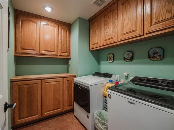 808  Sabona Drive , DeSoto Texas 75115