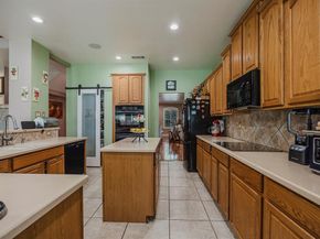 808  Sabona Drive , DeSoto Texas 75115