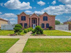 808  Sabona Drive , DeSoto Texas 75115