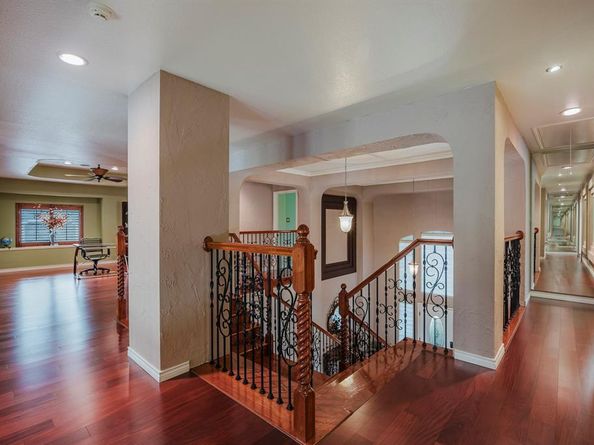 808  Sabona Drive , DeSoto Texas 75115