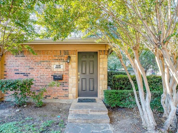 5716  Cedar Creek Drive  5716, Benbrook Texas 76109