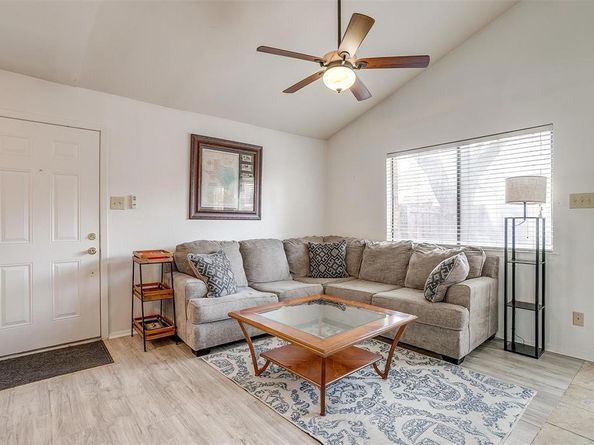 5716  Cedar Creek Drive  5716, Benbrook Texas 76109