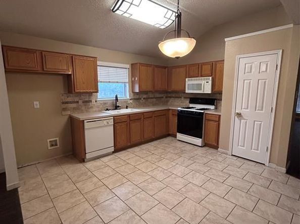 2533  Concina Way , Fort Worth Texas 76108