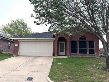2533  Concina Way 