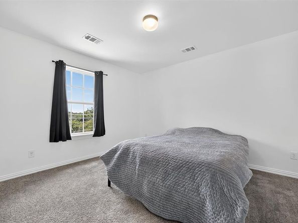 3100  Columbus  , Fort Worth Texas 76106