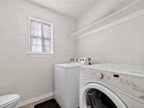 3100  Columbus  , Fort Worth Texas 76106