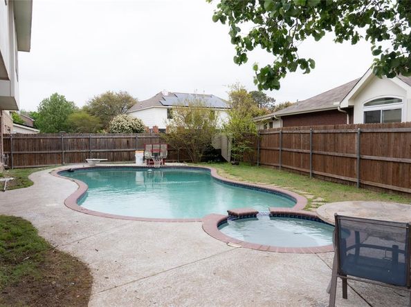6920  DANIELDALE Drive , Fort Worth Texas 76137