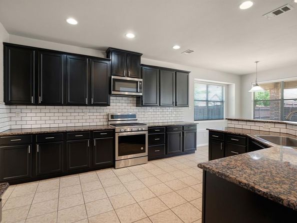 9028  Foxwood Drive , Fort Worth Texas 76244