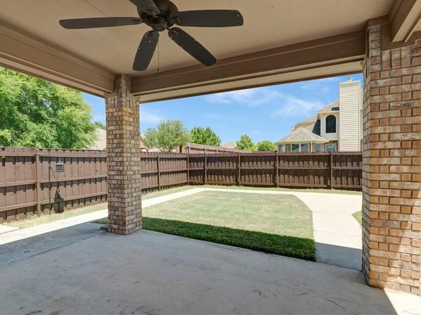 9028  Foxwood Drive , Fort Worth Texas 76244