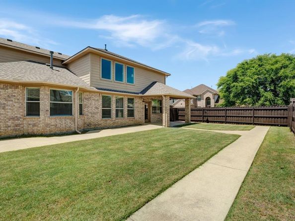 9028  Foxwood Drive , Fort Worth Texas 76244