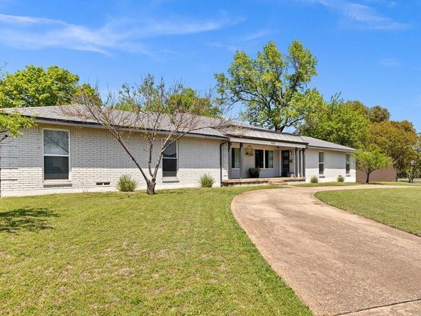 505  Heyser Drive , Dallas Texas 75224
