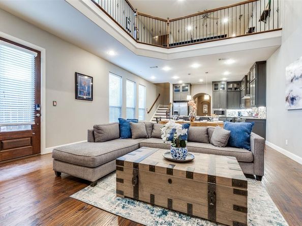 5913  Lewis Street , Dallas Texas 75206