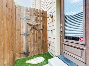 5913  Lewis Street , Dallas Texas 75206