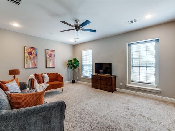 5913  Lewis Street , Dallas Texas 75206