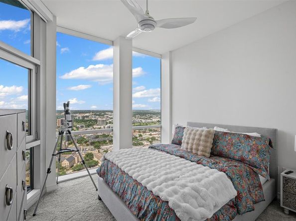 500  Throckmorton Street  2707, Fort Worth Texas 76102