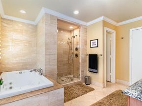 2204  Bridge View Lane , Plano Texas 75093