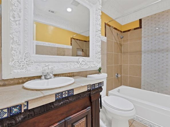 10227  Oak Gate Lane , Dallas Texas 75217