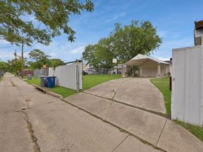 10227  Oak Gate Lane , Dallas Texas 75217