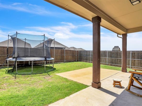 433  Forestridge Drive , Fate Texas 75087