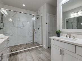 1129  Manderly Court , Dallas Texas 75204