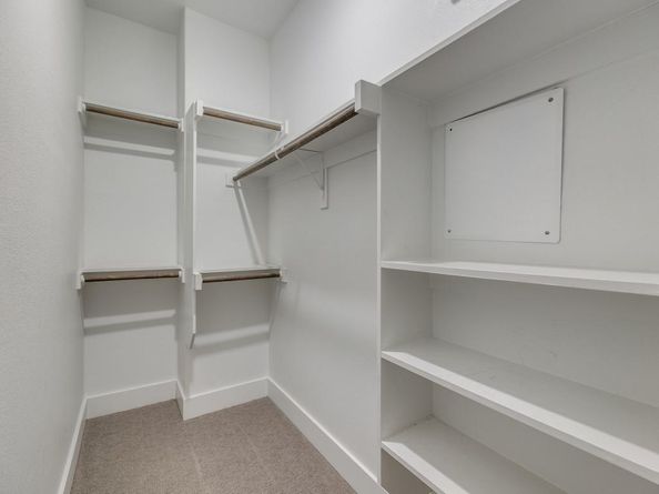 1129  Manderly Court , Dallas Texas 75204