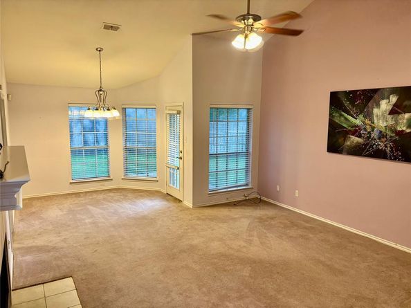 3309  Susan Lane , Carrollton Texas 75007