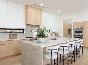 4435  Merrell Road , Dallas Texas 75229