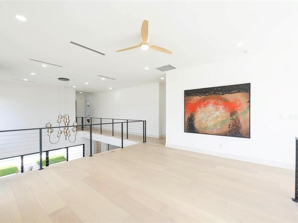 4435  Merrell Road , Dallas Texas 75229