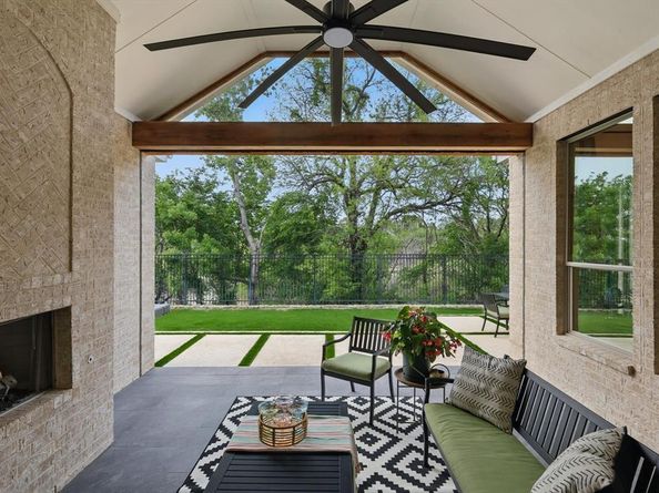 1317  Blue Lake Boulevard , Arlington Texas 76005