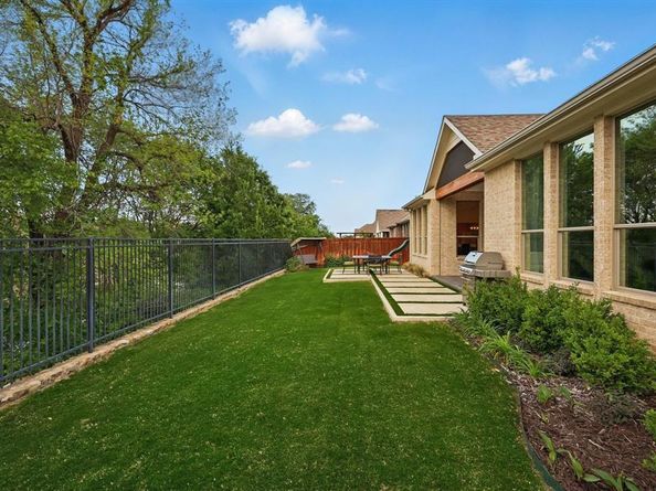 1317  Blue Lake Boulevard , Arlington Texas 76005
