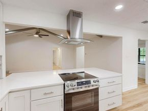 3901  Willow Way Road , Fort Worth Texas 76133