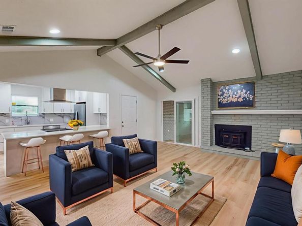3901  Willow Way Road , Fort Worth Texas 76133