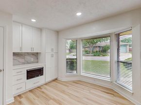 3901  Willow Way Road , Fort Worth Texas 76133