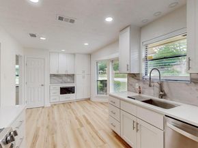 3901  Willow Way Road , Fort Worth Texas 76133
