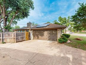 3901  Willow Way Road , Fort Worth Texas 76133