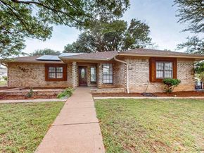 3901  Willow Way Road , Fort Worth Texas 76133