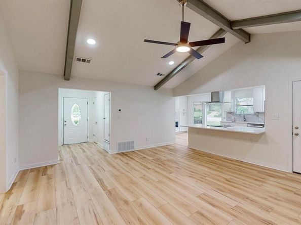 3901  Willow Way Road , Fort Worth Texas 76133