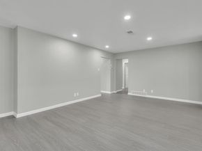 2834  Sunny Hill Lane , Farmers Branch Texas 75234