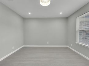 2834  Sunny Hill Lane , Farmers Branch Texas 75234