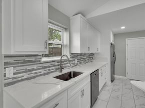 2834  Sunny Hill Lane , Farmers Branch Texas 75234