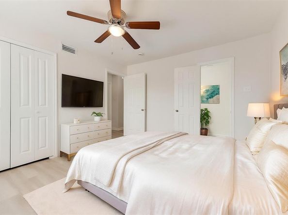 1112  Terrace Trail , Carrollton Texas 75006