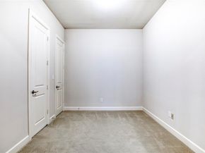 5005  Meridian Lane  3102, Addison Texas 75001