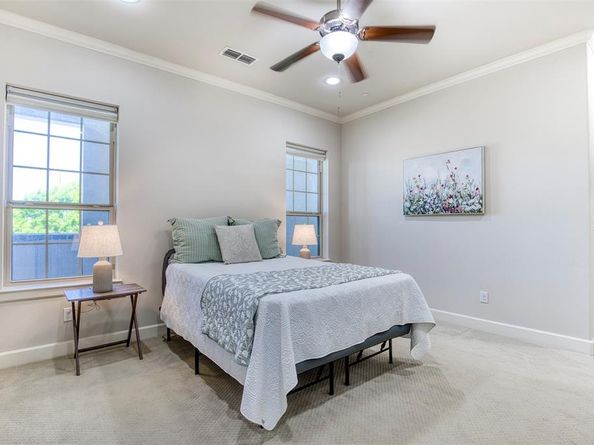 5005  Meridian Lane  3102, Addison Texas 75001