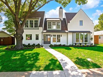 2212  Ridge Crest Drive 